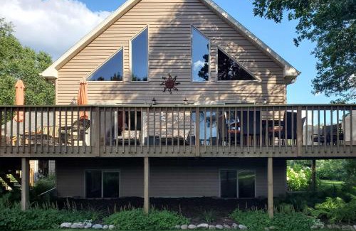 Rome Maison | Exceptional Home with Deck about 3 Miles to Sand Valley