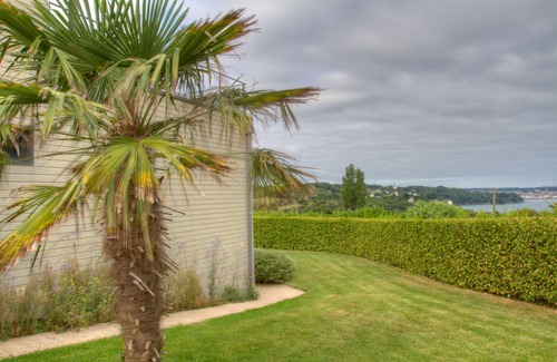 Kerlaz Maison | Bien exceptionnel avec vue sur la Baie de Douarnenez à 2 pas de la plage du Ris