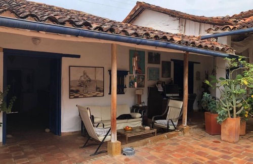 Barichara Maison | Exceptional House: Stylish, spacious, Central, Steps from Plaza and Restaurants