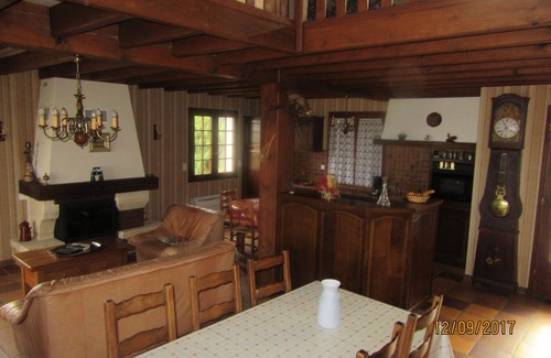 Luzillat Villa | Maison exceptionnelle avec vue imprenable, classée 3 étoiles