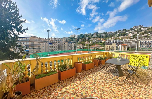 Le Piol Appartement | Appartement NICE EXCEPTIONNEL Belle Époque, terrasse sud , confort hôtel luxe.
