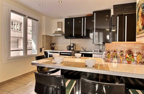 6th Arrondissement Appartement | Exceptionnel 4 pièces rénové appartement de rêve au cœur du Triangle dOr de Lyon