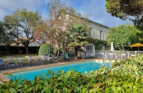 Chatellerault Maison | Demeure d'exception au sein d'un parc arboré avec piscine