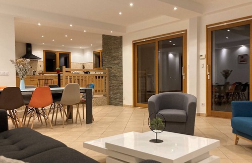 Albertville Villa | Villa d'exception pour 18 personnes au cœur des montagnes