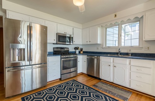 Sodus Point Maison | Exceptional Waterfront Ranch Retreat on Sodus Bay! ⛵️