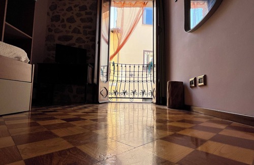 San Polo dei Cavalieri Appartement | Exclusive apartment: medieval charm and modern comfort