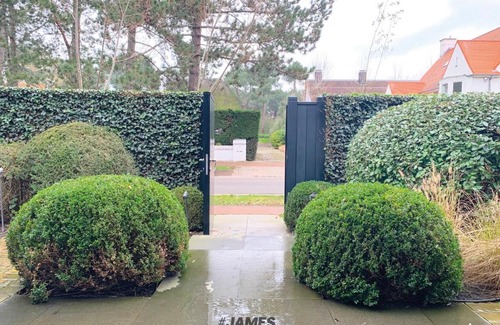 Knokke-Heist Villa | Exclusieve villa met zwembad nabij de golf van Knokke J00765