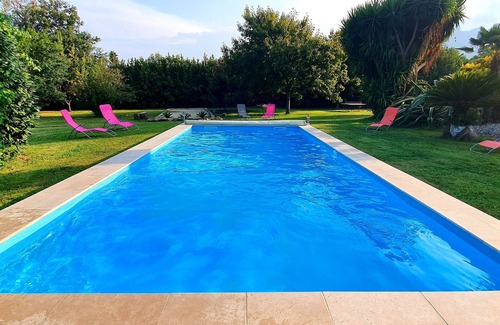 Santa-Lucia-di-Moriani Maison | Exclusivité Corse !!! Maison en pierre piscine & jardin avec activités pour tous