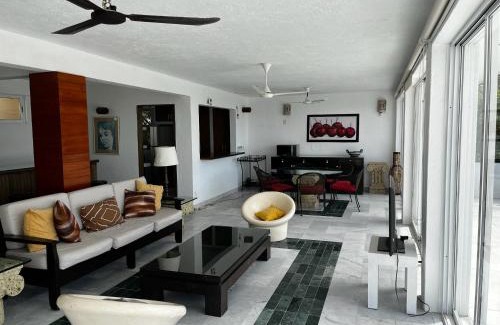 Unta Bruja Maison | Exclusiva y privada Villa en Marina Las Brisas