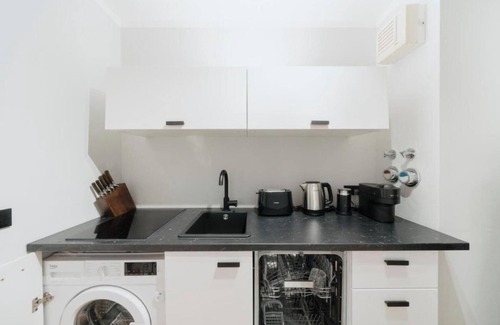 West Berlin Centre Appartement | Exclusive 105m² Designer Penthouse in Central Berlin – 4 Bedrooms + Balcony