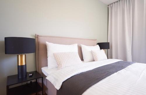 Erdberg Appartement | Exclusive 2-Bedroom condo with Pool & Balcony