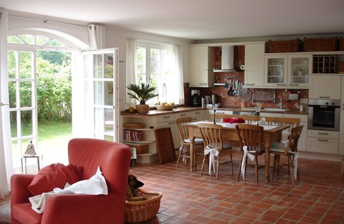 Pantow Maison | Exclusive 5-star vacation home under thatch - directly near Binz