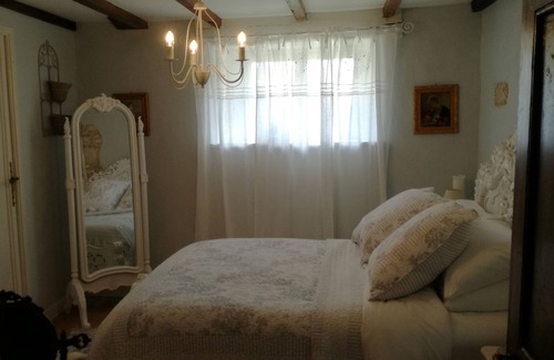 Saint-Eutrope-de-Born Cottage | Magnifique Cottage Français Exclusif pour Adultes