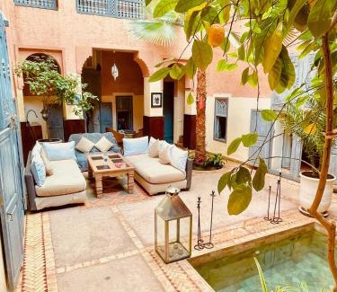 Kbour Chou Appartement | Exclusive and stylish 4-bedroom Riad with plunge pool