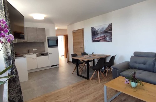 Mauterndorf Appartement | Exclusive apartment with mountain views in a ski paradise