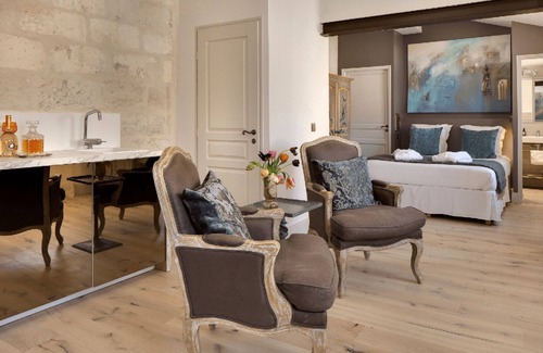 Avignon City Centre Hôtel | Exclusive B&B Suites, Apartments, Spa & Fitness La Maison des Augustins
