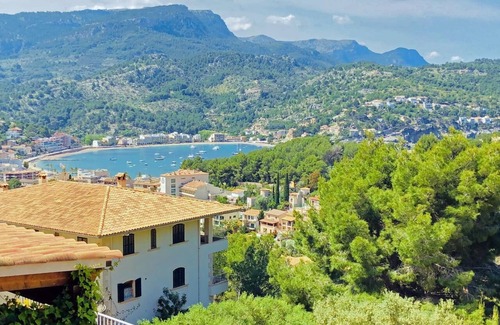 Soller Appartement | Duplex exclusif avec vue sur la mer et jardin privé.Wifi gratuit!