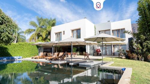 Ajijic Maison | Exclusive Family House with Padel and Lake Chapala Access