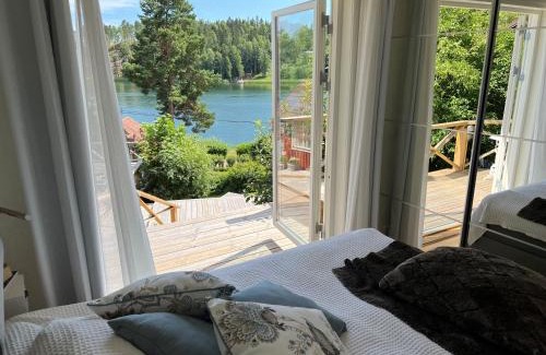 Varmdo Maison | Exclusive guesthouse with stunning Seaview!