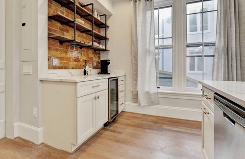 Dupont Circle Maison | Exclusive Large Retreat Dupont Circle & Concierge Service