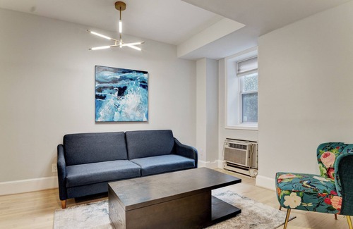 Dupont Circle Maison | Exclusive Large Retreat Dupont Circle & Concierge Service