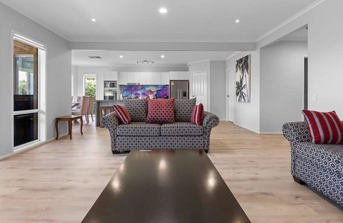 Tumbi Umbi Maison | Exclusive Luxury Oasis Tumbi Umbi NSW