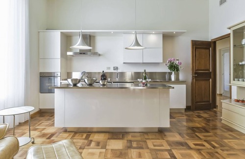 San Lorenzo Appartement | Exclusive Penthouse 4 BR 3 BTH w / View: publié sur Vogue!