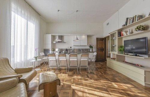 San Lorenzo Appartement | Exclusive Penthouse 4 BR 3 BTH w / View: publié sur Vogue!
