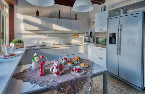 Olgiasca Villa | Exclusive & Private Villa with Heated Jaccizi,Fenced Garden &Ecstatic lake views