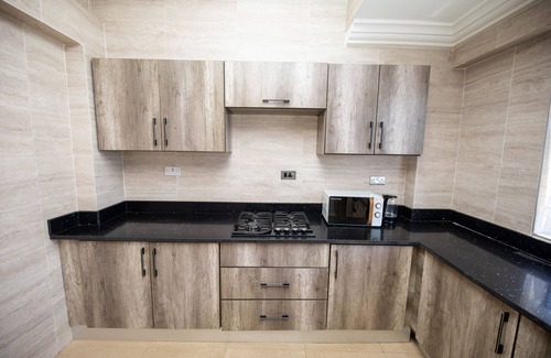 Accra Appartement | Exclusive Two Bedroom Furnished Apartment - just 25 mins drive from the Airport
