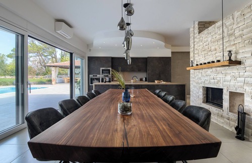 Jursici Villa | Exclusive Vila, court de tennis privé, mini golf, piscine chauffée, terrain de 10.000m2