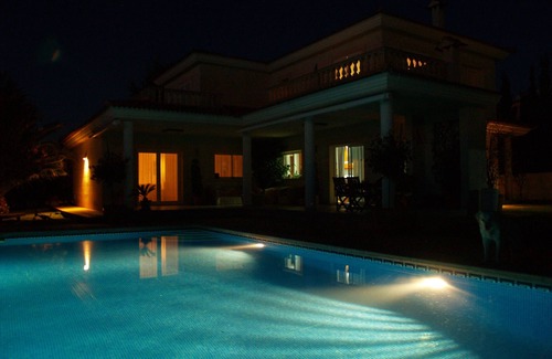 Badia Blava Villa | Villa exclusive avec piscine privée, terrasses et vues.