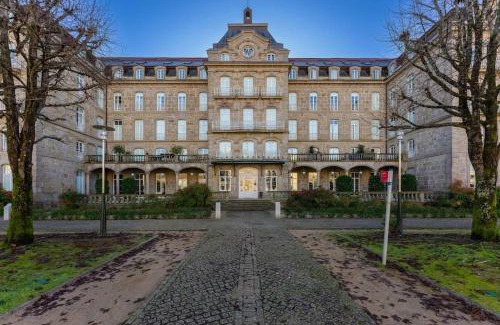 Mondariz-Balneario Appartement | Exclusivo apartamento en el antiguo Gran Hotel del Balneario de Mondariz