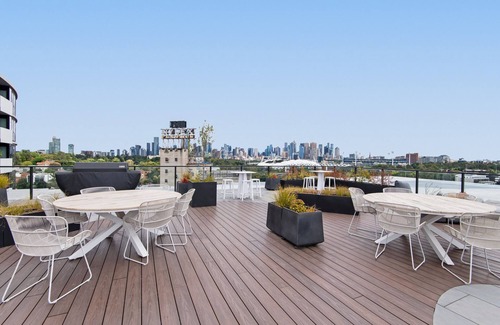 Cremorne Appartement | Executive 2-Bed Apartment with Views, Gym and Pool