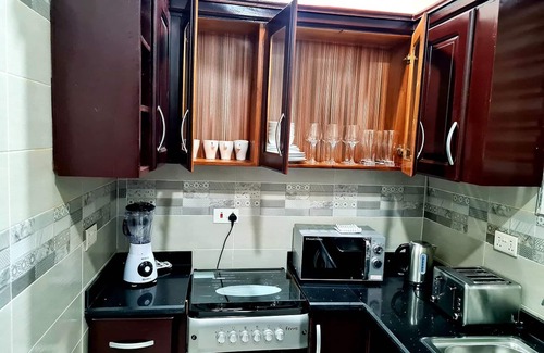 Adenta Appartement | EXECUTIVE 2Bed, 2Bath Apt @ Adenta.Wifi,Clean.Safe