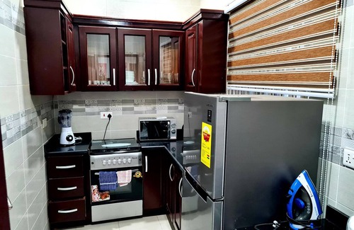 Adenta Appartement | EXECUTIVE 2Bed, 2Bath Apt @ Adenta.Wifi,Clean.Safe