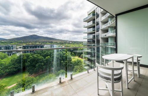City East Appartement | Executive Balcony Apartment in Central Canberra