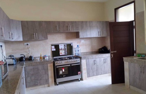 Nyali Appartement | Appartement meublé de direction, Wi-Fi gratuit et Netflix, parc de jeux, parc aquatique, plages