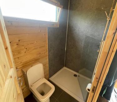 Knockaderry Cross Roads Cabine | Executive Pod and Jacuzzi 2