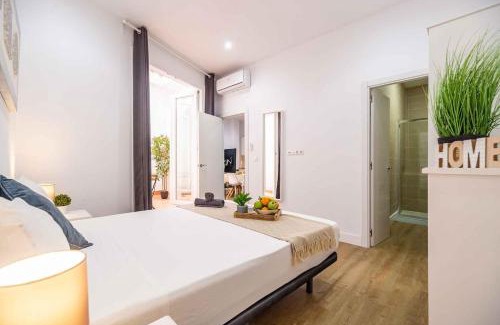 La Trinidad Appartement | Executive Premium Studio with Terrace - Malaga Center