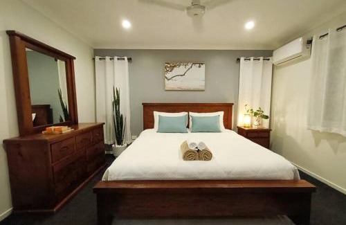 Holmview Maison | Executive Suite
