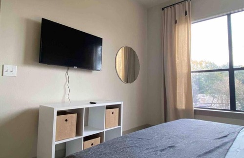 Brookhollow Appartement | Executive Suiteking Bedwifiwasherdryer