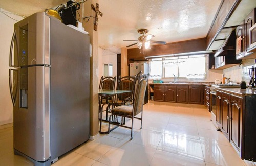 Lafayette Appartement | Exelente Cuarto de Hostal con Alberca en Guadalajara Jalisco