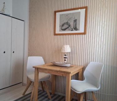 Nienhagen Appartement | Exkl App Strandgut, Balkon, 300 m zum Strand