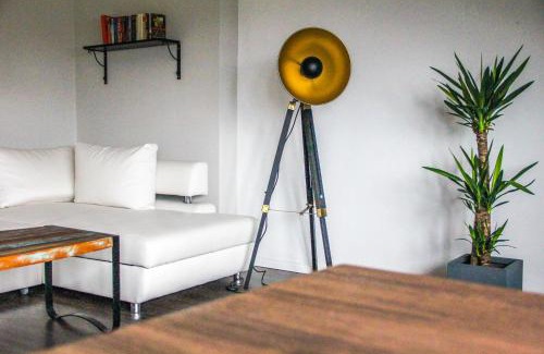 Hohentor Appartement | EXKLUSIVE 2 Zi. Dachgeschosswohnung in Top Lage!