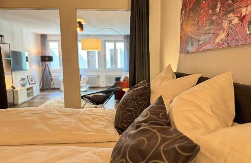 Old Town Appartement | Exklusives 3 Zi Design Apartment in FR-Altstadt