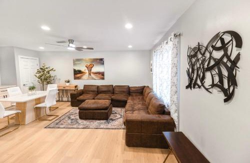 Lemon Grove Maison | Exotic home 2bed 1 bath by sdstay