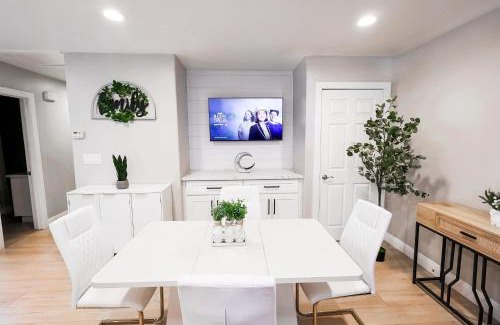 Lemon Grove Maison | Exotic home 2bed 1 bath by sdstay
