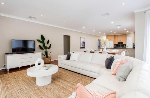 West Croydon Maison | Expansive 5-bed Stunner For Corporate &families