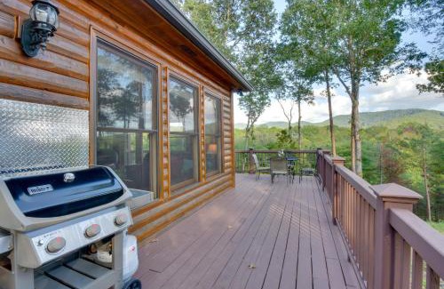 Ellijay Maison | Expansive Mtn-View Ellijay Cabin Private Hot Tub
